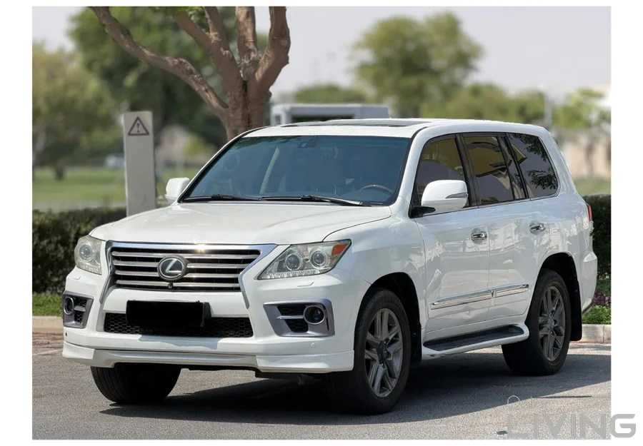 Lexus LX 570 2013